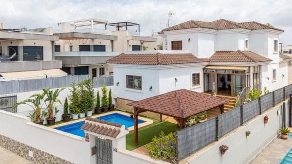 Casa independiente photo 1
