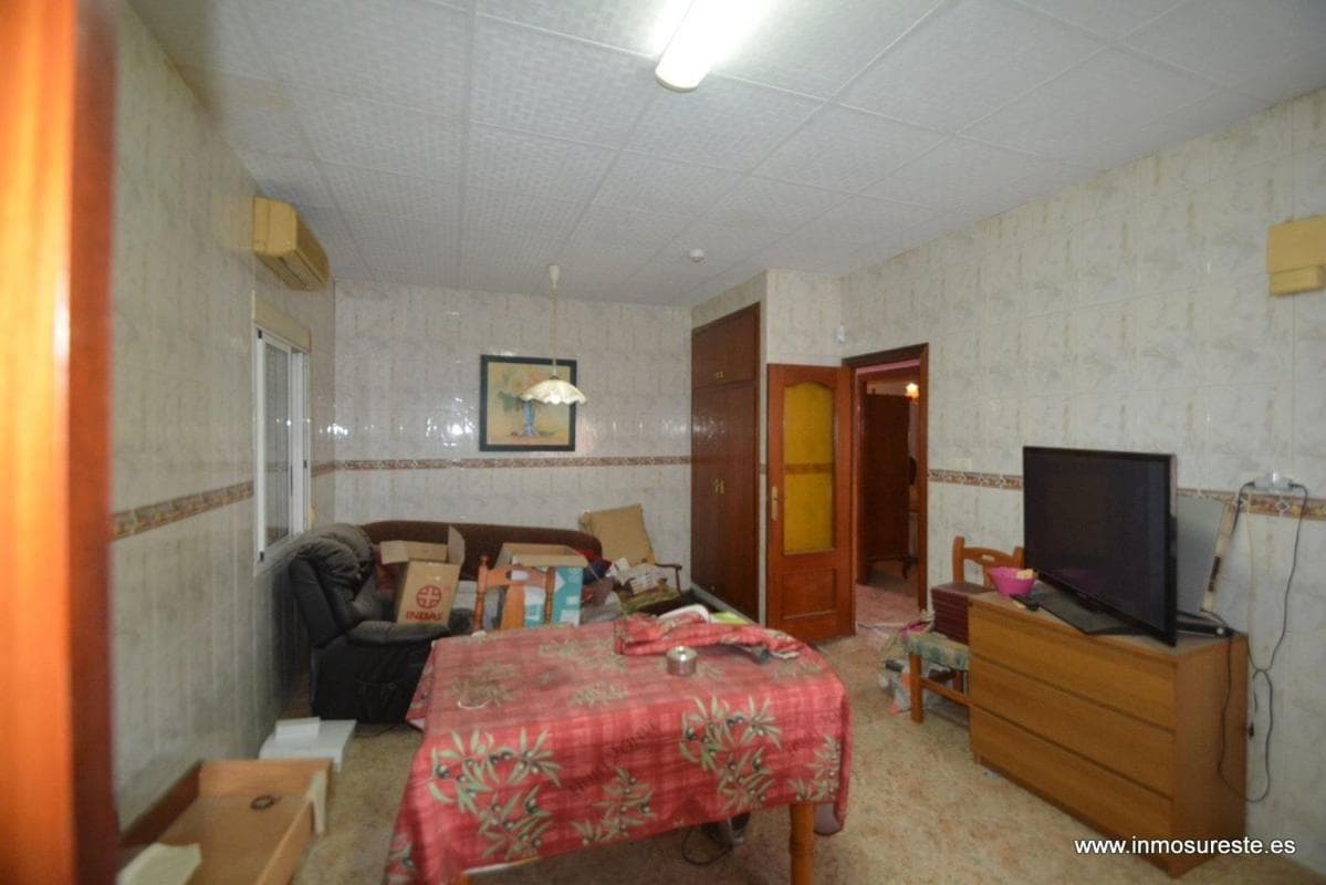 Propiedades en venta y alquiler en España photo 5