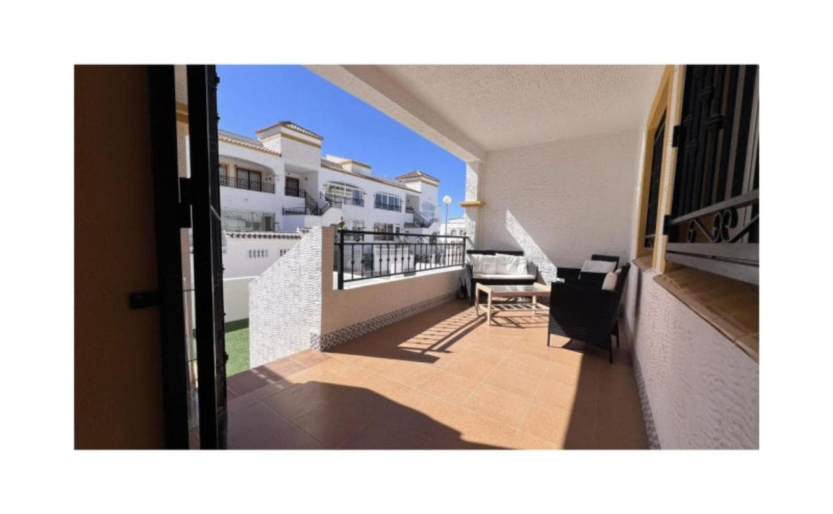Venta de piso en Calle Ciruelo, Orihuela
photo 3