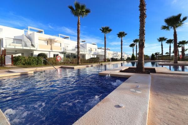Penthouse for sale at Avenida del Golf, Orihuela photo 1
