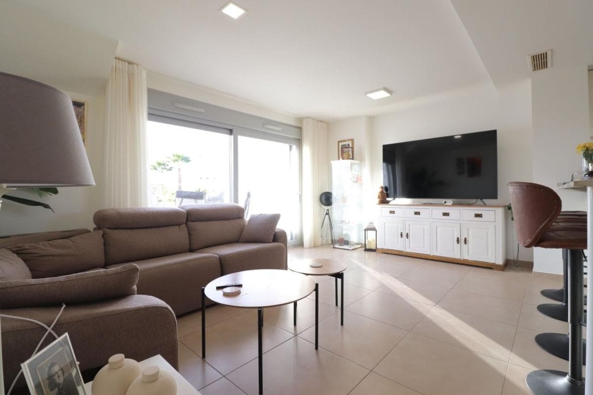 Venta de ático en Avenida del Golf, Orihuela photo 3