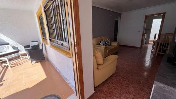 Sale of flat in Calle Albaricoquero, Orihuela
thumbnail 2