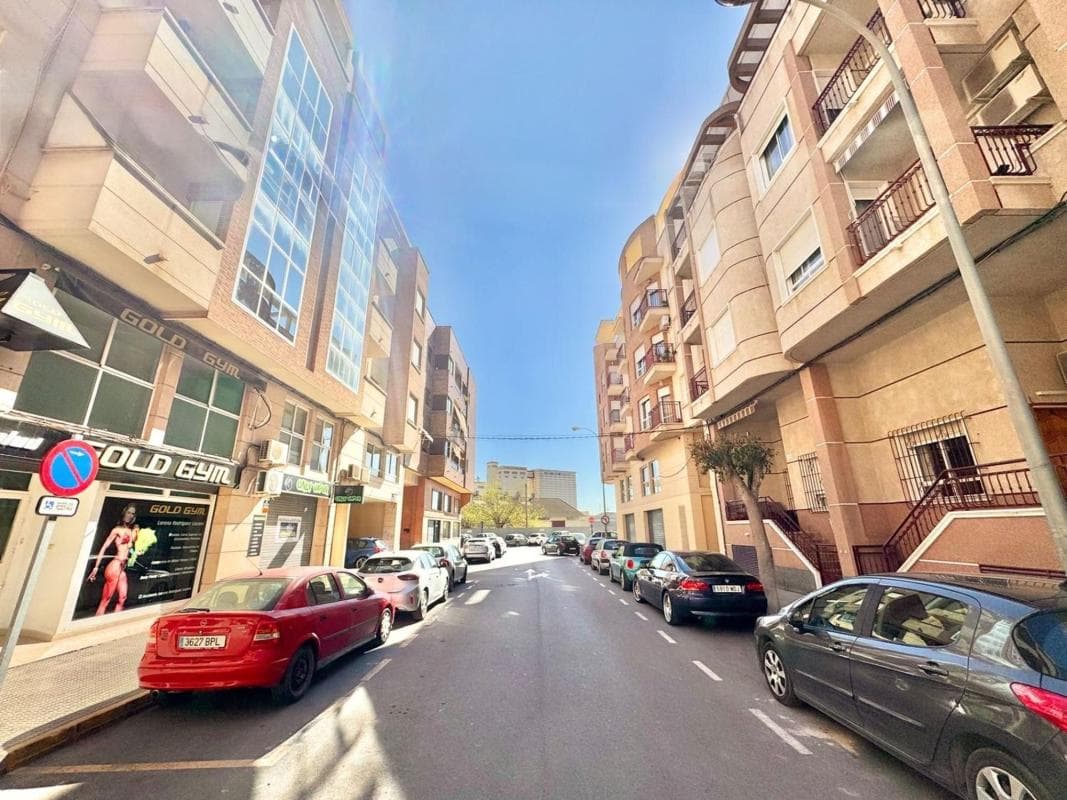 Venta de piso en Calle Extremadura, 15, Orihuela
photo 2