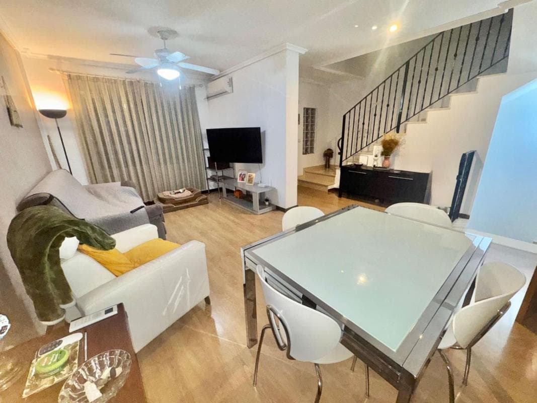 Venta de chalet adosado en Calle Tomillo, 20 , Orihuela photo 3