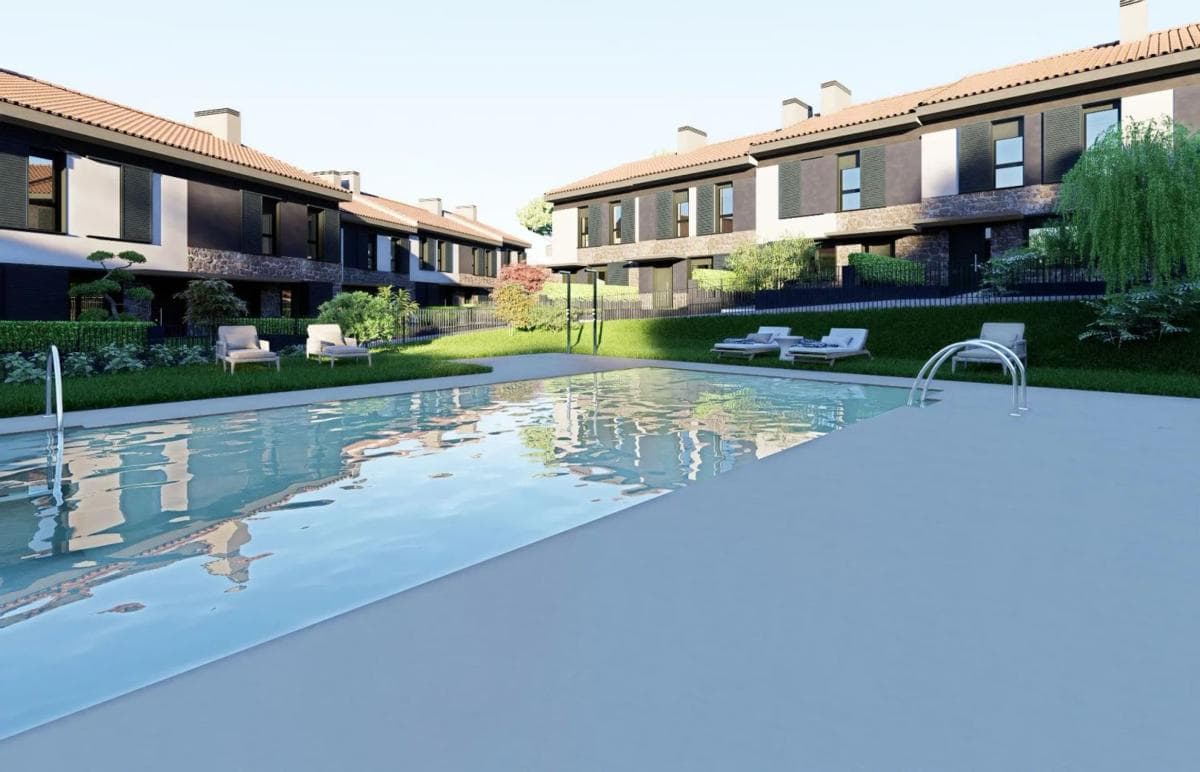 Venta de chalet adosado en Calle de las Cuatro Peñas, 6 , Manzanares el Real photo 4