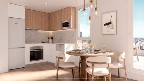 Venta de piso en Calle de Llodio, 4, Madrid
thumbnail 1