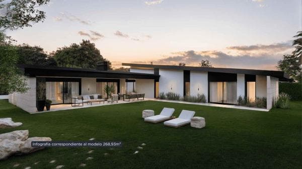 Casa independiente en calle Arroyo de Valdesalices, 4 thumbnail 2