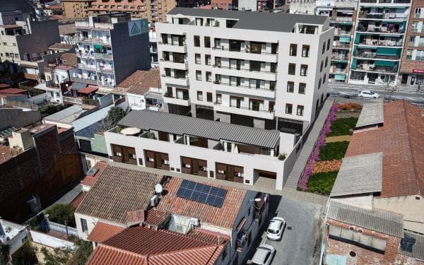 Sale of flat in Calle Tarragona, 21, Granollers
photo 1
