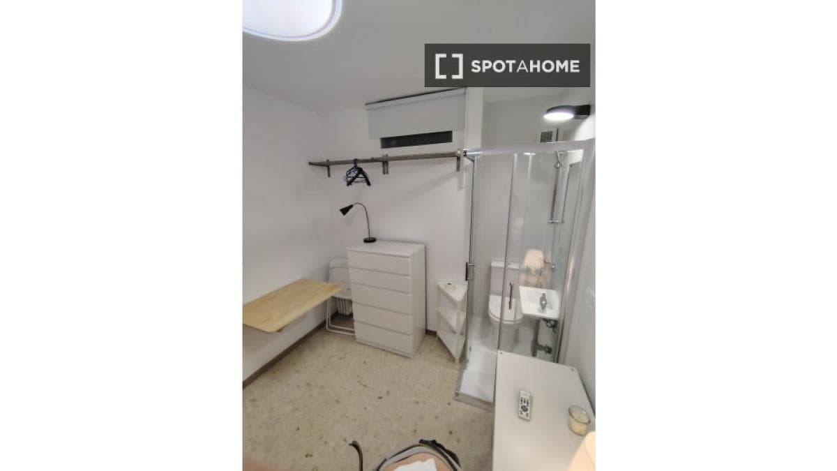 Propiedades en venta y alquiler en España photo 3