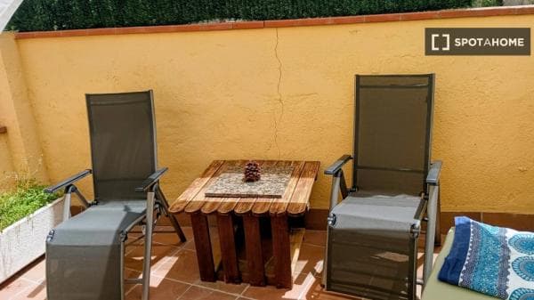 Habitación en piso compartido en sant cugat del vallès thumbnail 2