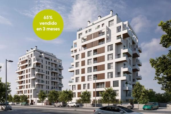 Venta de piso en Calle Simpatía, 11, Madrid
thumbnail 1