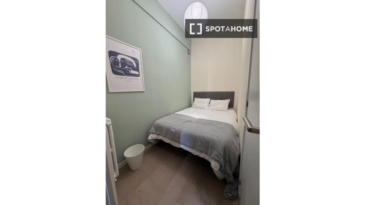 Properties for sale and rent in Spain photo 2