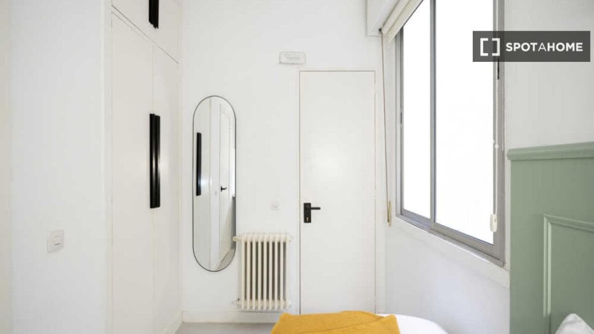Properties for sale and rent in Spain photo 2