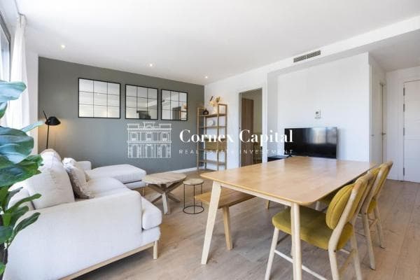 Venta de piso en Calle Bac de Roda, 81, Barcelona
thumbnail 1