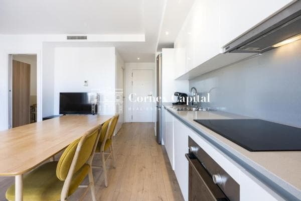 Venta de piso en Calle Bac de Roda, 81, Barcelona
thumbnail 2