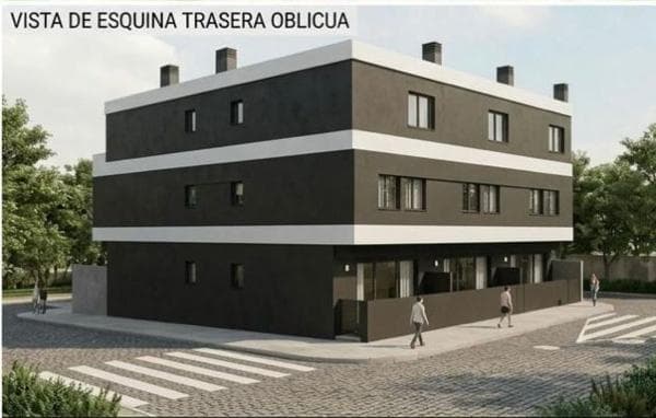 Chalet pareado en calle Masia d'en frederic, 102 thumbnail 2