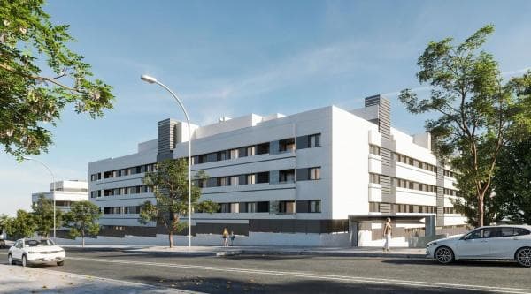 Venta de piso en Calle Adolfo Pérez Esquivel, Las Rozas de Madrid
thumbnail 2