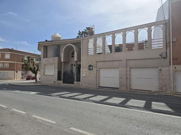 Chalet independiente en venta en Sax, Sax
photo 1