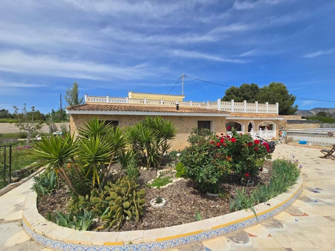Venta de chalet independiente en Sax, Sax
photo 3