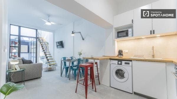 Piso en alquiler en C/ de Sant Josep de Pignatelli , València photo 1