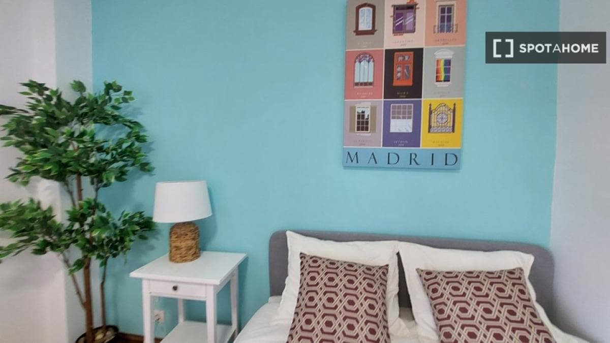 Properties for sale and rent in Spain photo 4