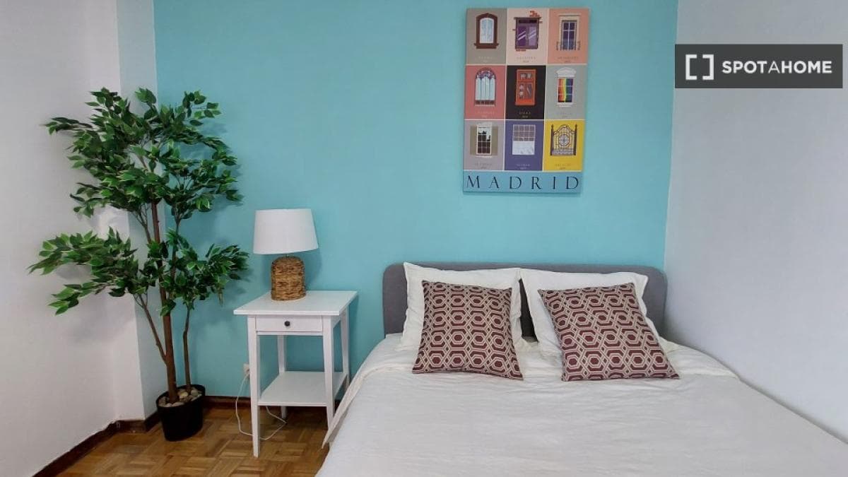 Properties for sale and rent in Spain photo 5
