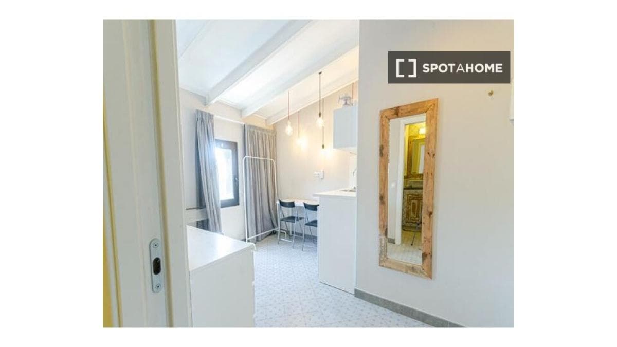 Properties for sale and rent in Spain photo 5