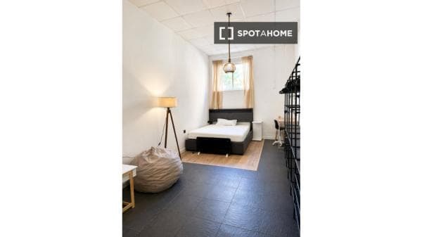 Product photo 1