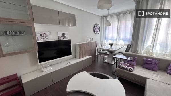 Piso en alquiler en , Madrid thumbnail 2