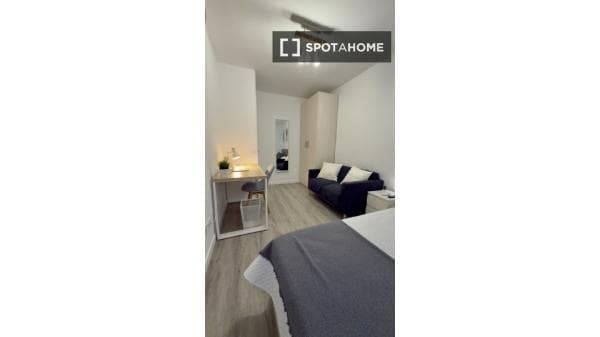 Habitación en piso compartido en Getafe thumbnail 1