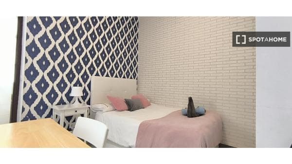 Estudio en alquiler en Calle de Barcelona, Madrid photo 1