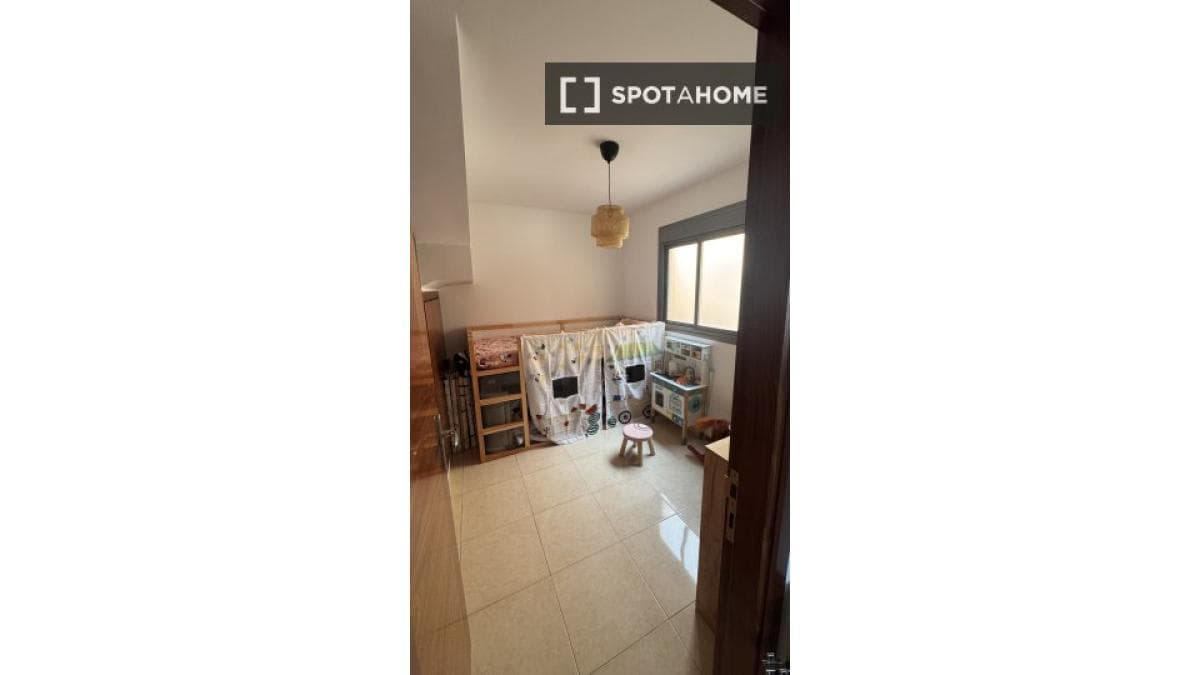 Propiedades en venta y alquiler en España photo 4
