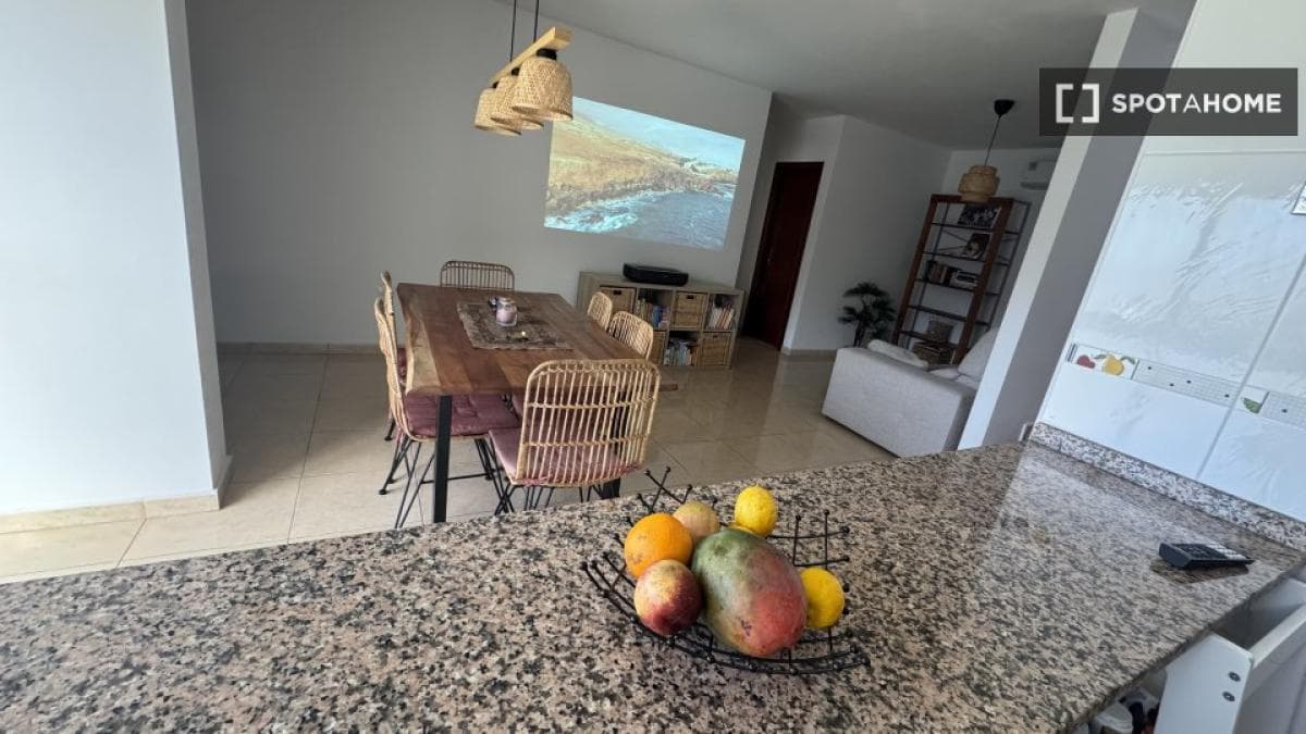 Propiedades en venta y alquiler en España photo 5