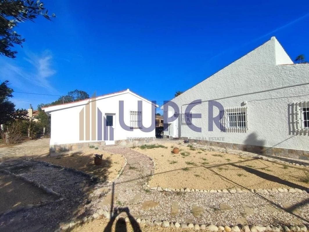 Propiedades en venta y alquiler en España photo 5