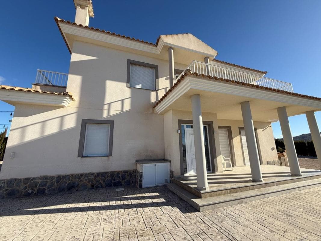 Property photo 3
