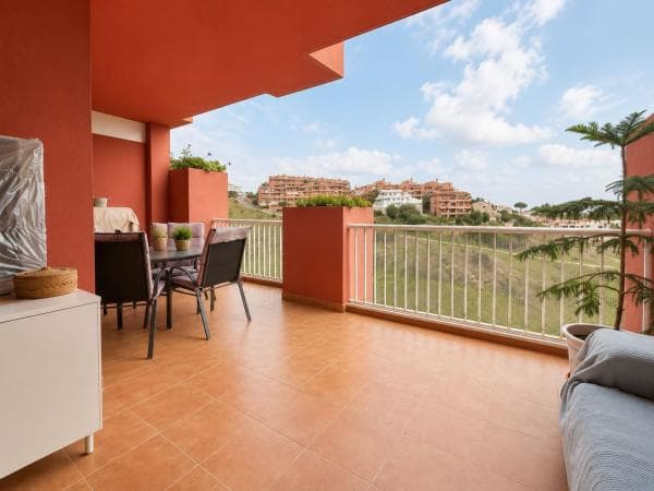 Venta de piso en Piso en Calle Maria de las Mercedes, Los Pacos, Fuengirola, Fuengirola
photo 1