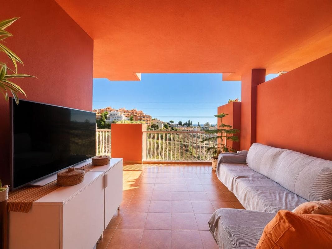 Venta de piso en Piso en Calle Maria de las Mercedes, Los Pacos, Fuengirola, Fuengirola
photo 4