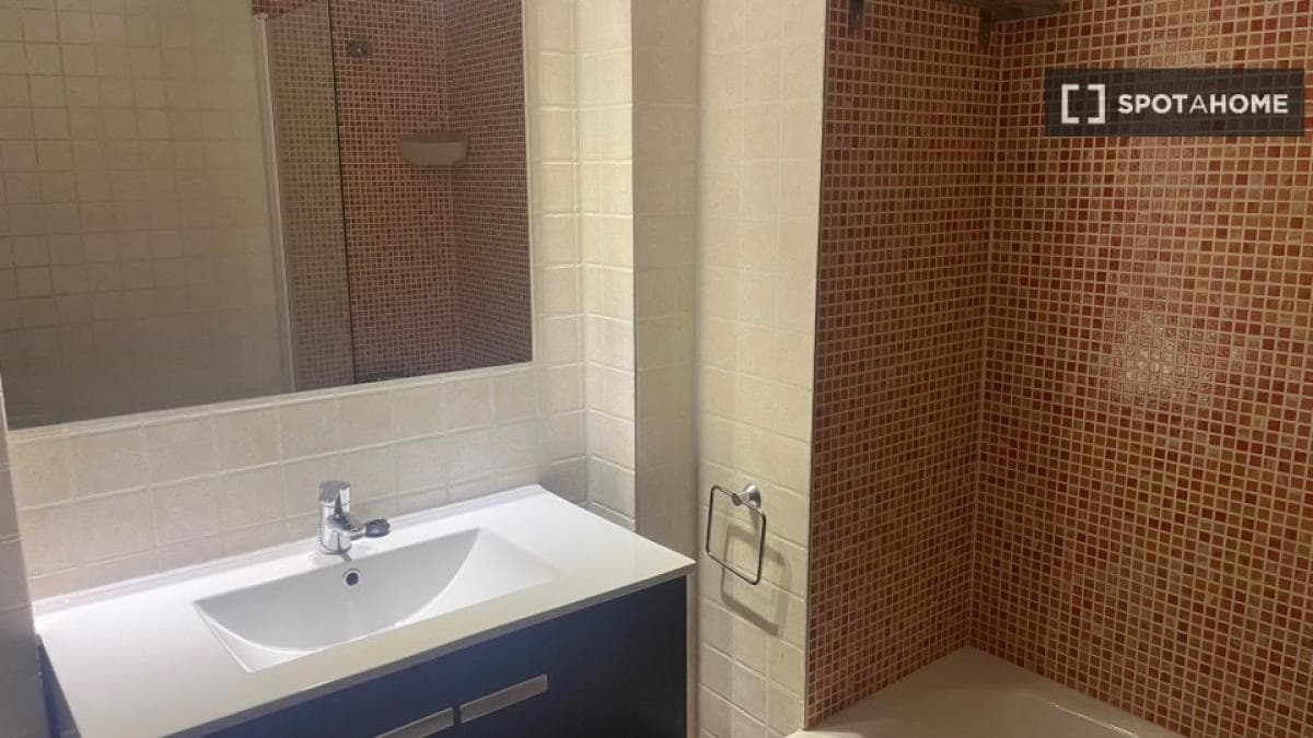 Properties for sale and rent in Spain photo 5