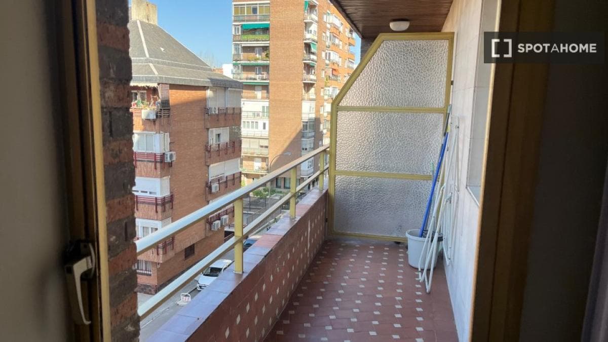 Properties for sale and rent in Spain photo 4