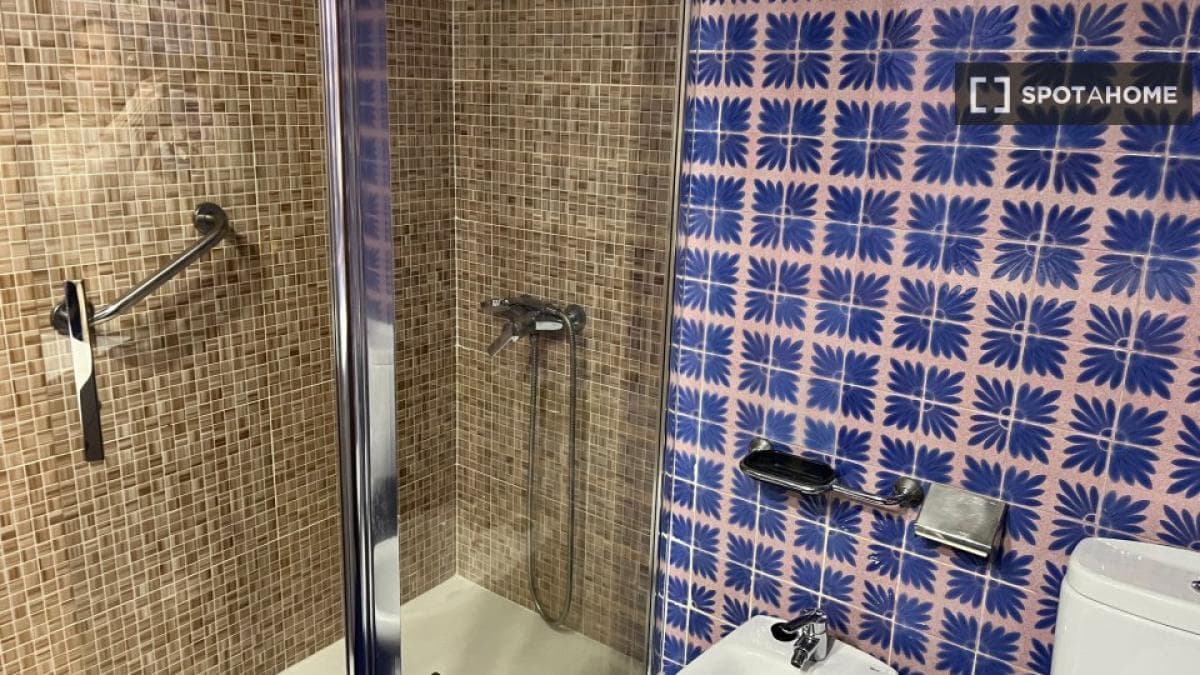 Properties for sale and rent in Spain photo 5