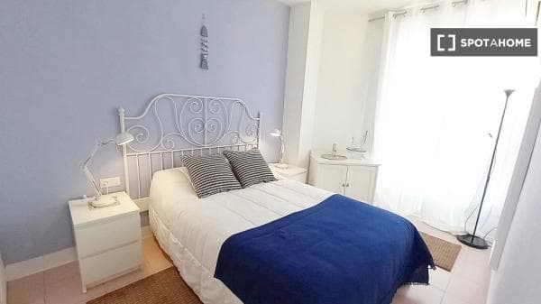 Apartment for rent in Carrer de Sagués , Barcelona thumbnail 1