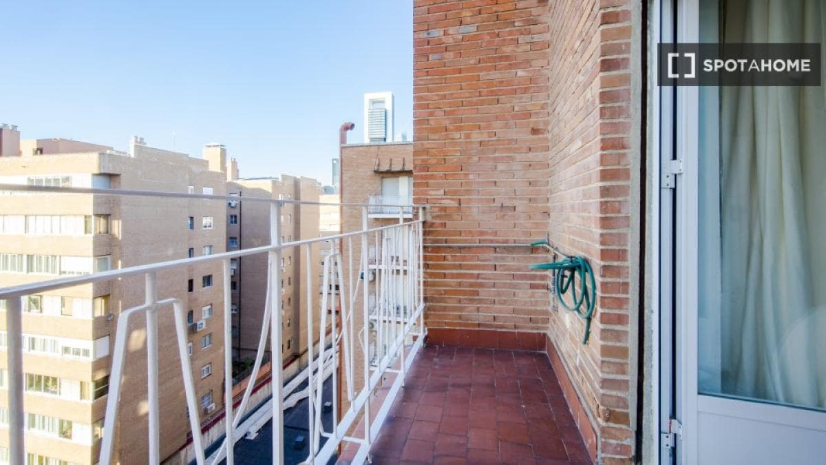 Propiedades en venta y alquiler en España photo 3