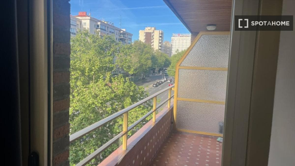 Properties for sale and rent in Spain photo 4