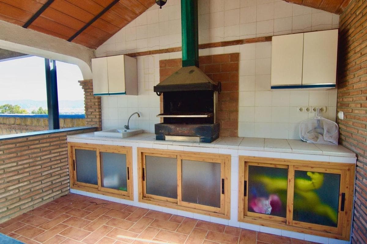 Недвижимость на продажу и в аренду в Испании photo 5