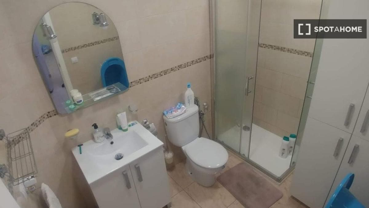 Propiedades en venta y alquiler en España photo 2