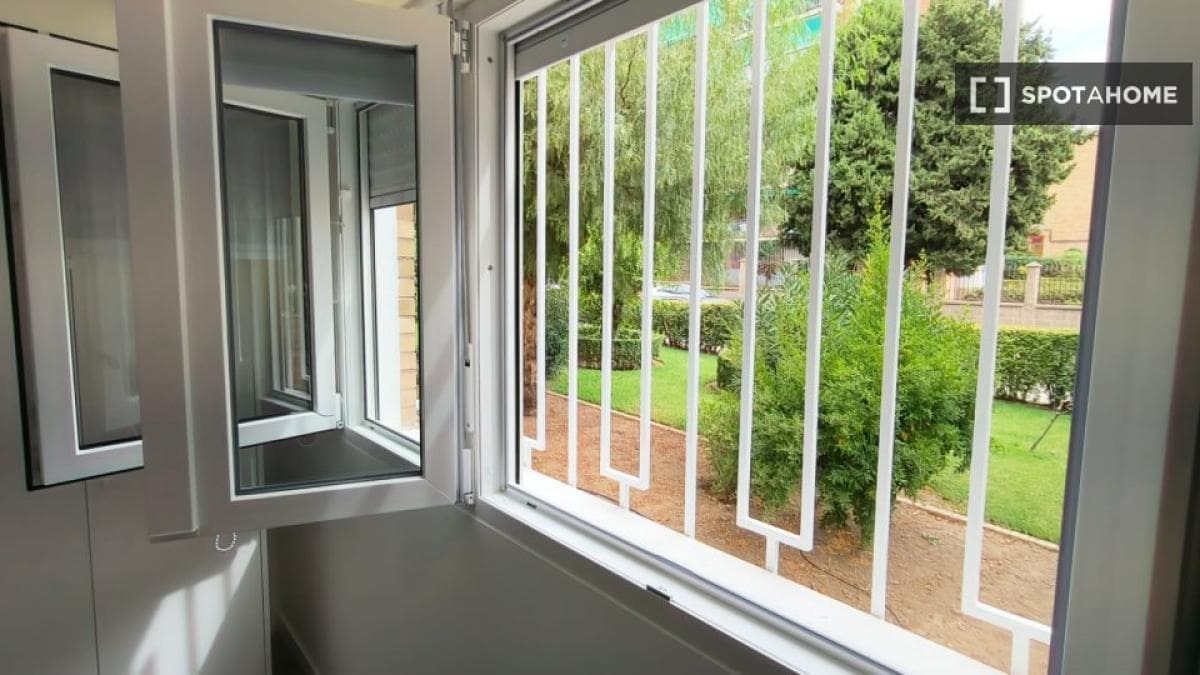 Propiedades en venta y alquiler en España photo 4