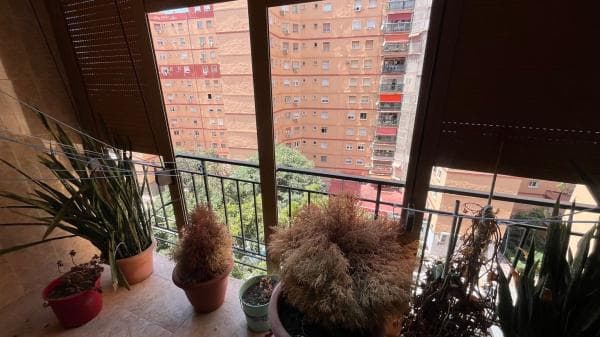 Venta de piso en Piso en Avenida Nuestra Señora de las Guías, Mangas Verdes - Las Flores, Málaga, Málaga
thumbnail 1