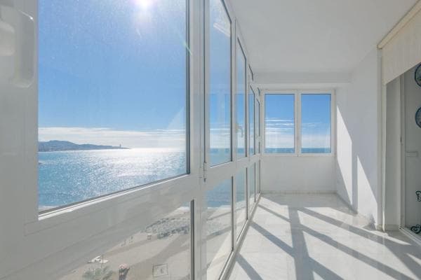 Продажа квартиры на Piso en Paseo Marítimo Ciudad de Melilla, Malagueta - Monte Sancha, Málaga, Малага
thumbnail 1