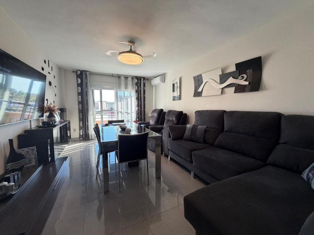 Venta de piso en Piso en Calle los Prados, 1, Poniente - Faro, Vélez-Malaga, Vélez-Malaga
photo 3