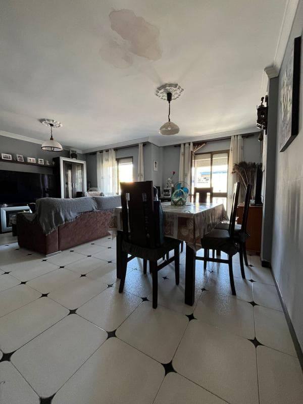 Venta de piso en Piso en Avenida de Andalucía, Caleta de Velez, Vélez-Malaga, Vélez-Malaga
photo 4